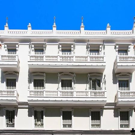 Апартаменты Premium Flat In Malaga Center With Free Parking Экстерьер фото